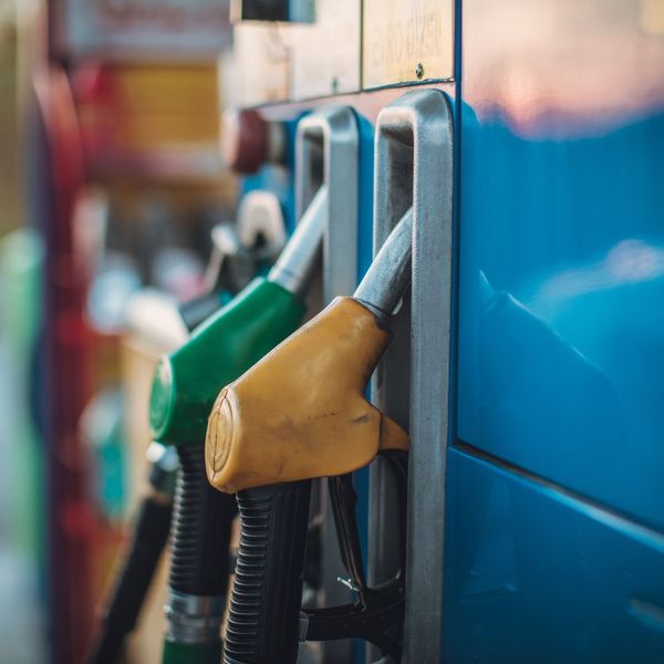 What's the Purpose of the Oil in My Car? The Best Vehicle Service in